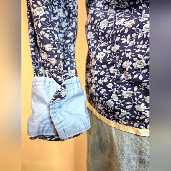 Pretty Floral Cotton Blouse Western Stampede Rodeo - Picture 7 of 8